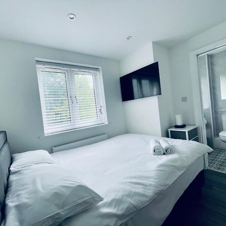 Riverside Premium En Suite Double Room E14 London Eksteriør billede