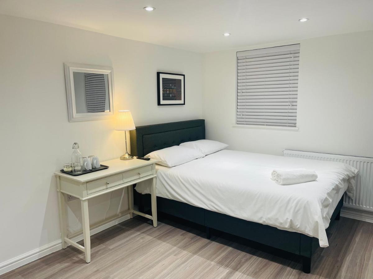 Riverside Premium En Suite Double Room E14 London Eksteriør billede