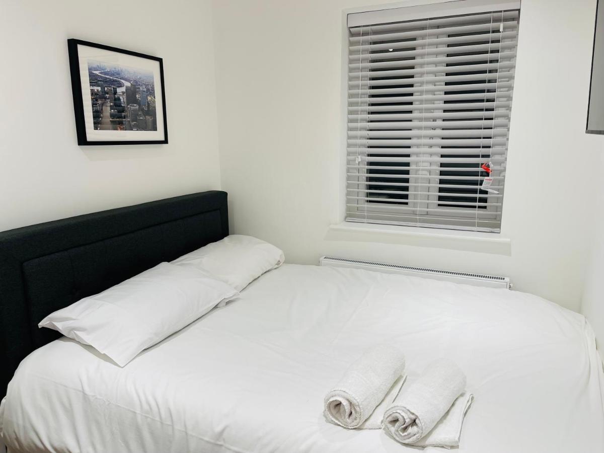 Riverside Premium En Suite Double Room E14 London Eksteriør billede